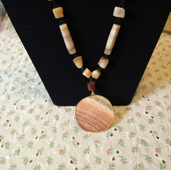 Necklace - Picture 3 of 4